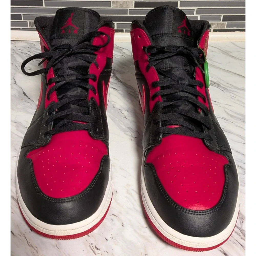 Nike Air Jordan 1 Mid Banned‎ Red Black & White Leather Shoes Men's Size 18